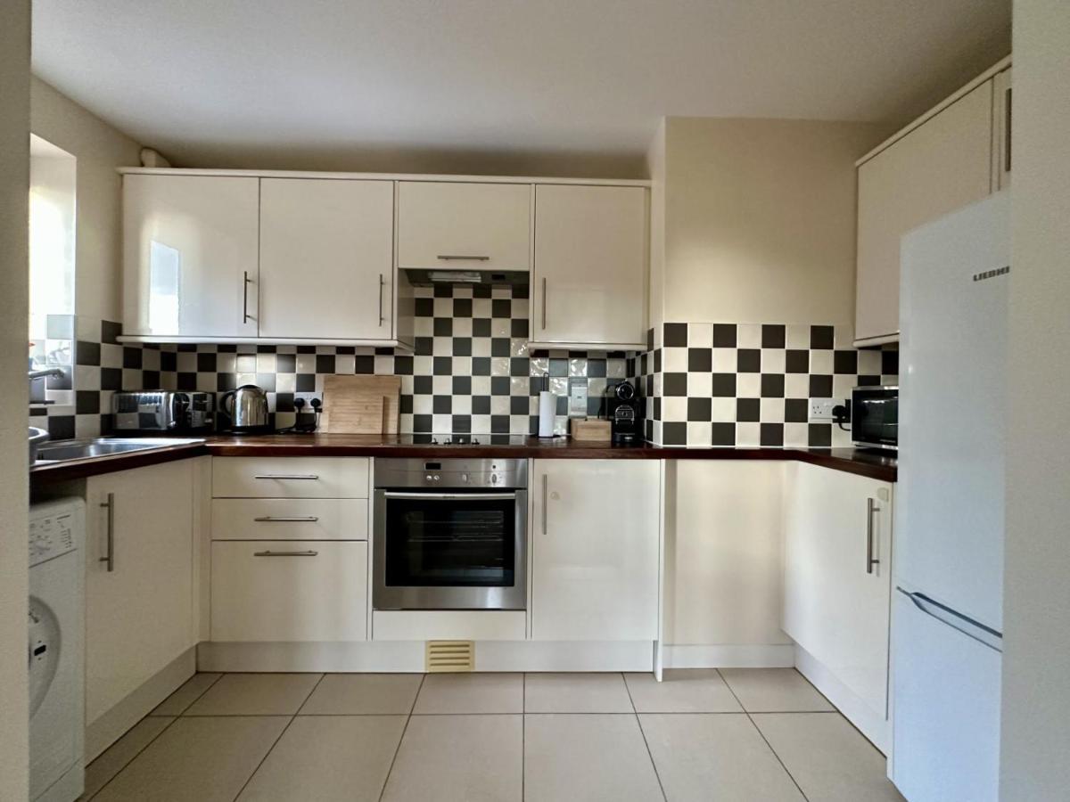Super Apartment Next To Bicester Village Sleeps 4 Exteriör bild