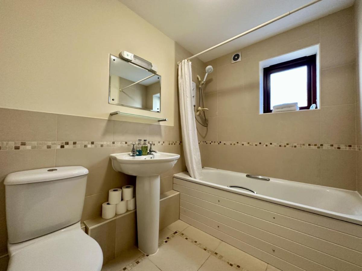 Super Apartment Next To Bicester Village Sleeps 4 Exteriör bild